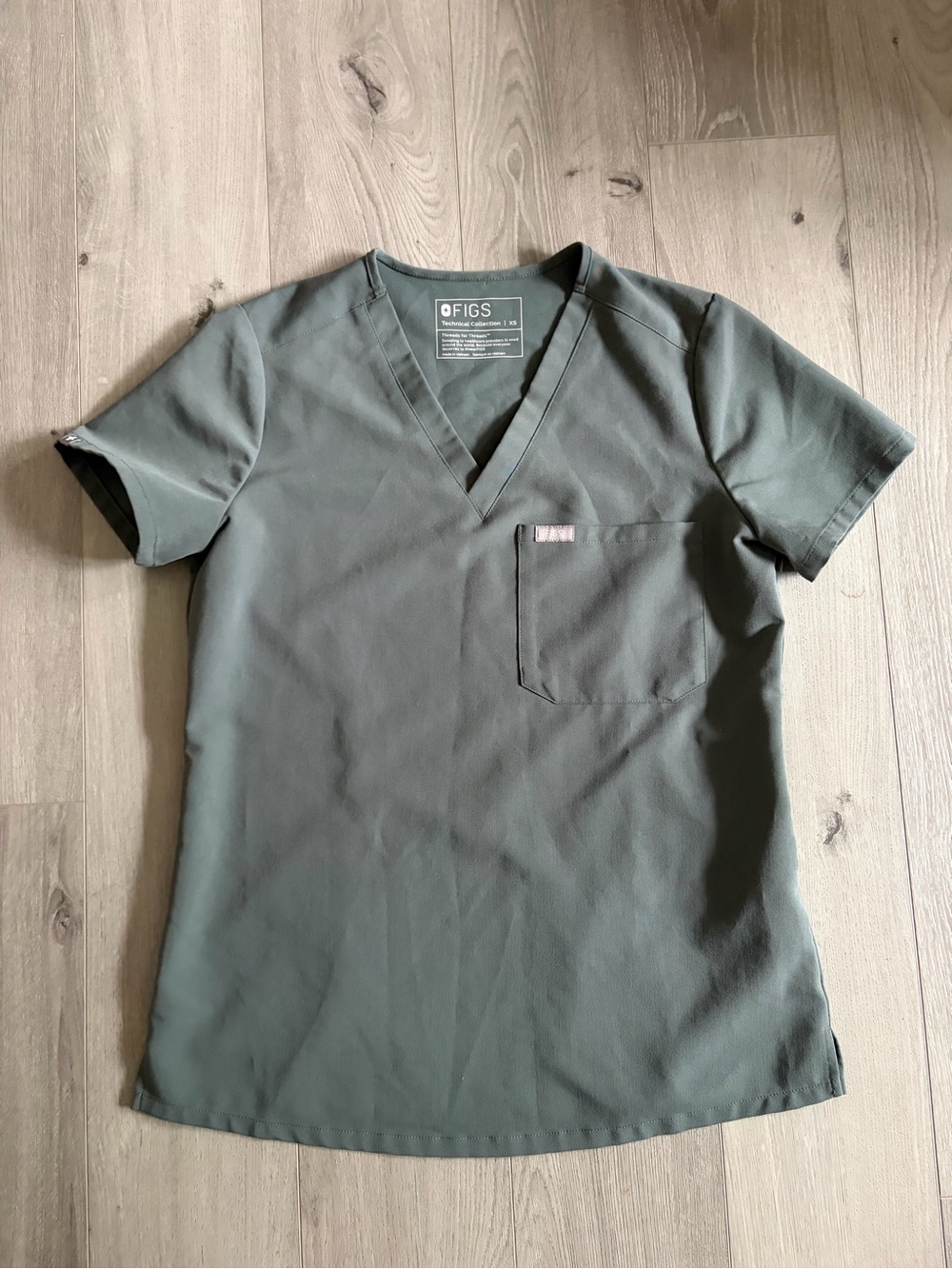 Figs Scrub Top XS